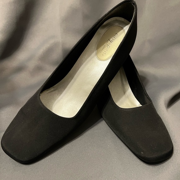 Easy Spirit Shoes Easy Spirit Anti Gravity Heel Black Size 6 Poshmark